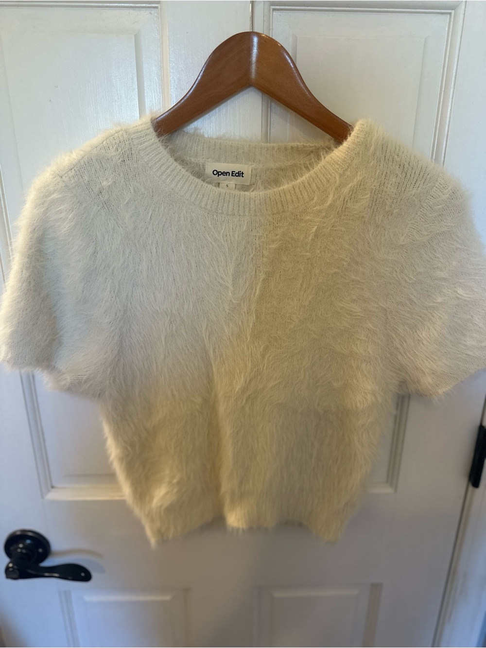 Open Edit Cream Fuzzy Short-Sleeve Crew Sweater